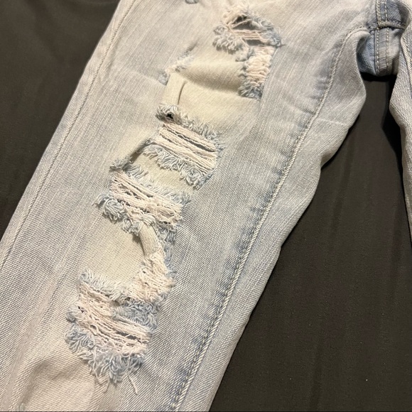 Mossimo • Jeans - Picture 3 of 4